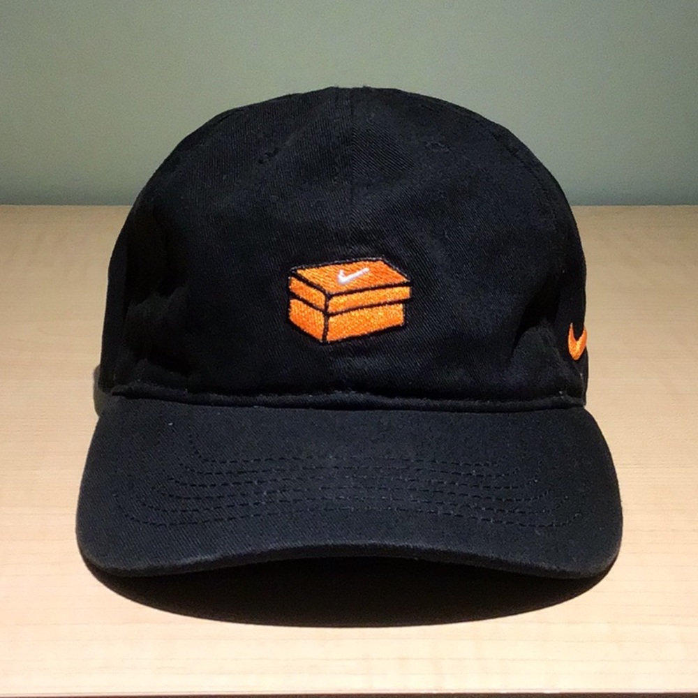 NIKE CHILD HAT BASEBALL CAP size 4-7